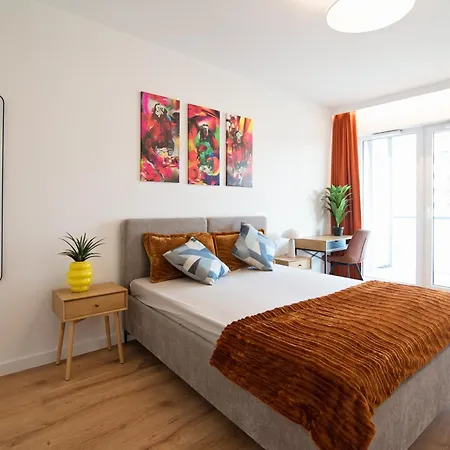 Frida Riverside 弗罗茨瓦夫