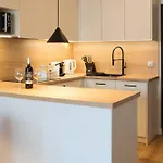 Апартаменты Frida Riverside