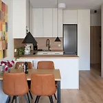 Апартаменты Frida Riverside Вроцлав